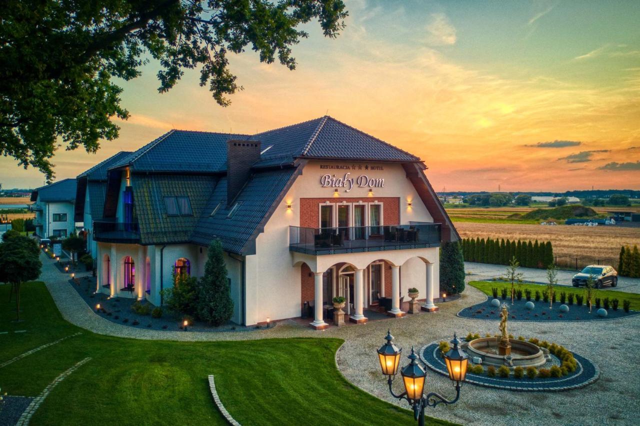 Hotel & Spa Bialy Dom Przyszowice Exterior photo